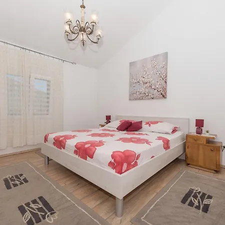 Frane * Slivno (Split-Dalmatia)