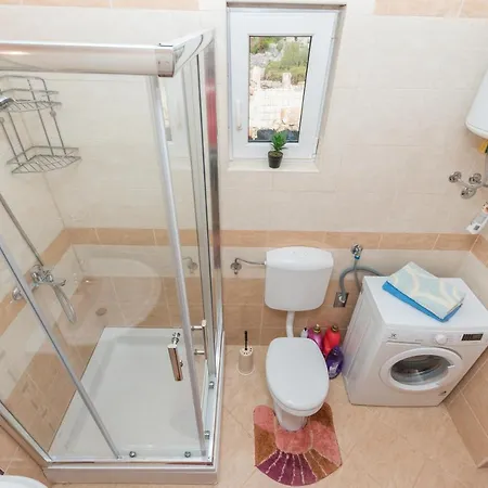 Frane * Slivno (Split-Dalmatia)