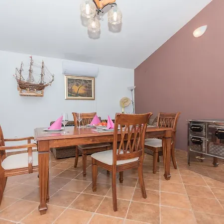 Frane Slivno (Split-Dalmatia)